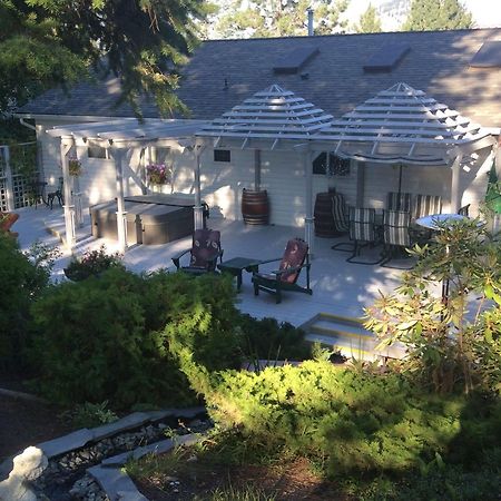 Alexandria House Bed & Breakfast West Kelowna Exterior foto